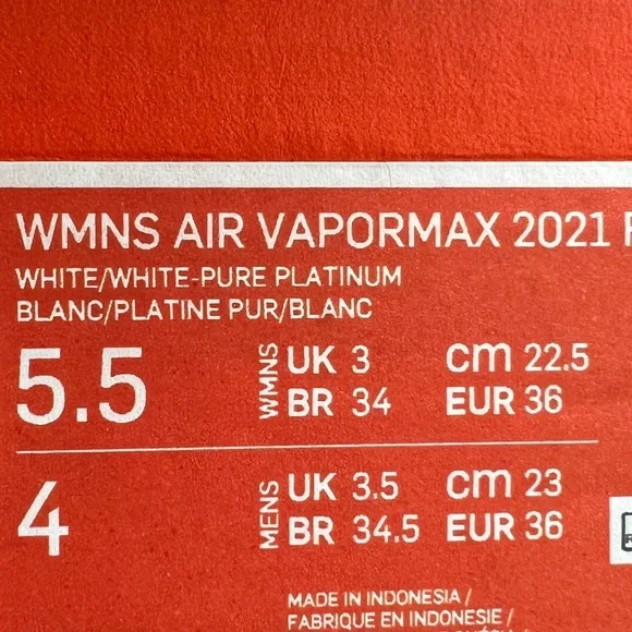 NWT Air Vapormax 2021 Women’s Shoes - Picture 8 of 9